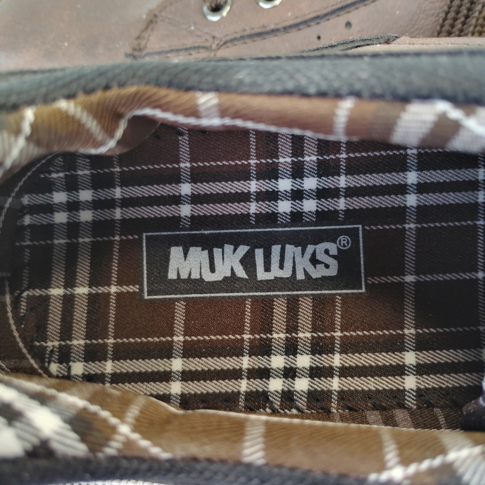 Muk Luks Dark Brown Faux Leather Casual Shoes. Size 11. Excellent Condition. - Picture 8 of 9